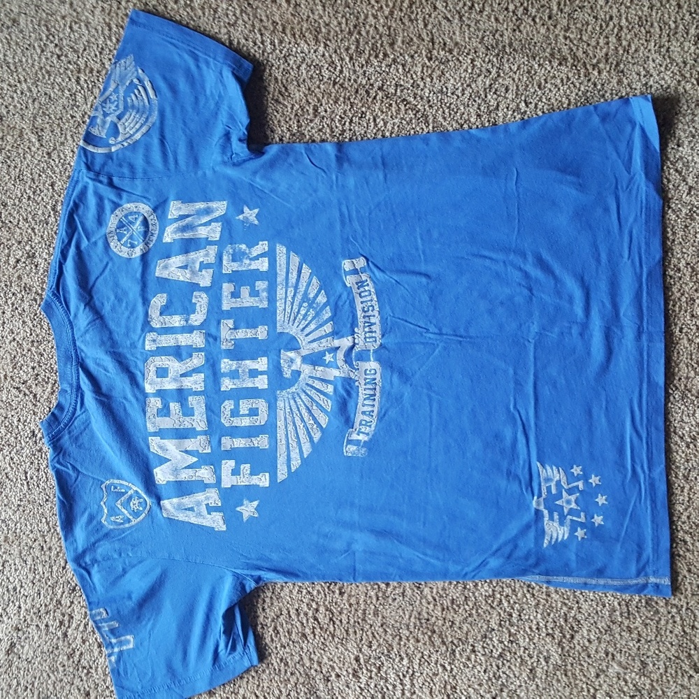 American Fighter t-shirt size medium